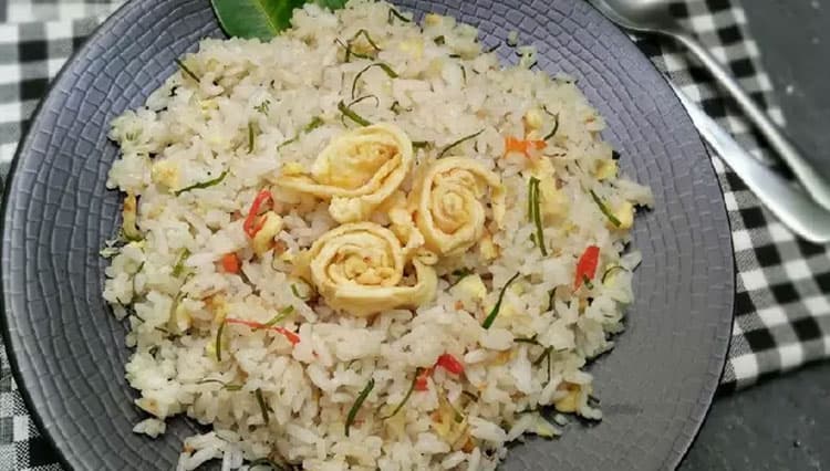 Nasi Gurih Jeruk Purut, Menu Akhir Pekan yang Bikin Nagih