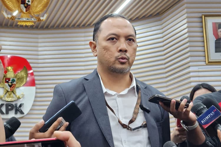 KPK Sita Barang Bukti Terkait Korupsi Dana Hibah di Jawa Timur