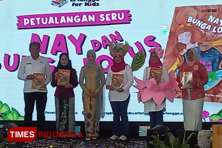 Buku Nay dan Bunga Lotus, Sarat Pesan Inspiratif bagi Generasi Muda Majalengka