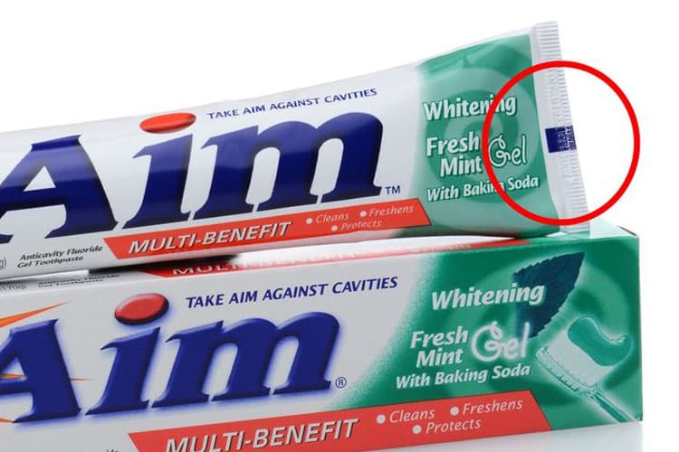 Fakta Strip Warna di Tabung Pasta Gigi dan Cara Memilih Produk yang Sesuai