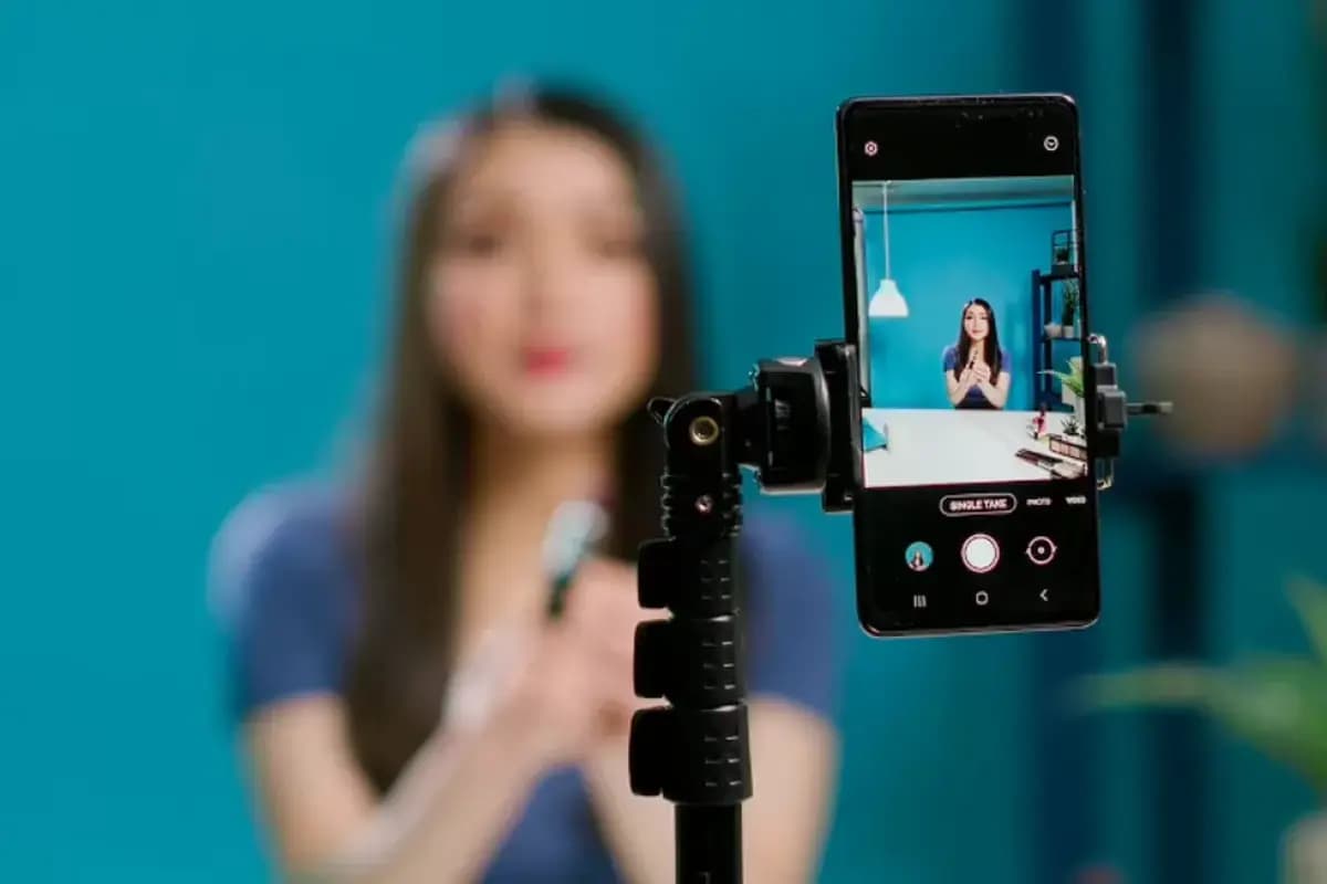 Anti Sakit Hati! Psikolog Beri Tips Hadapi Orang Baper di Room Komal TikTok