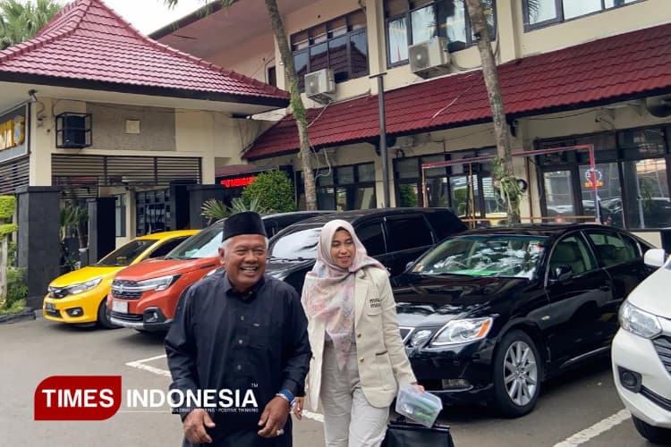 Diperiksa Polisi Sebagai Tersangka Kasus Pornografi, Yai Mim Ngaku Vertigo